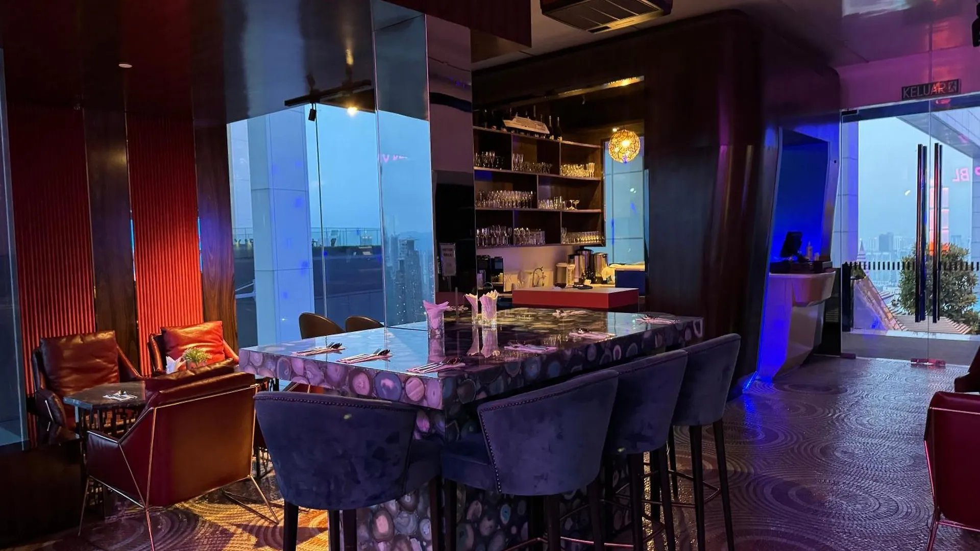 Platinum By Luxury Suites Kuala Lumpur