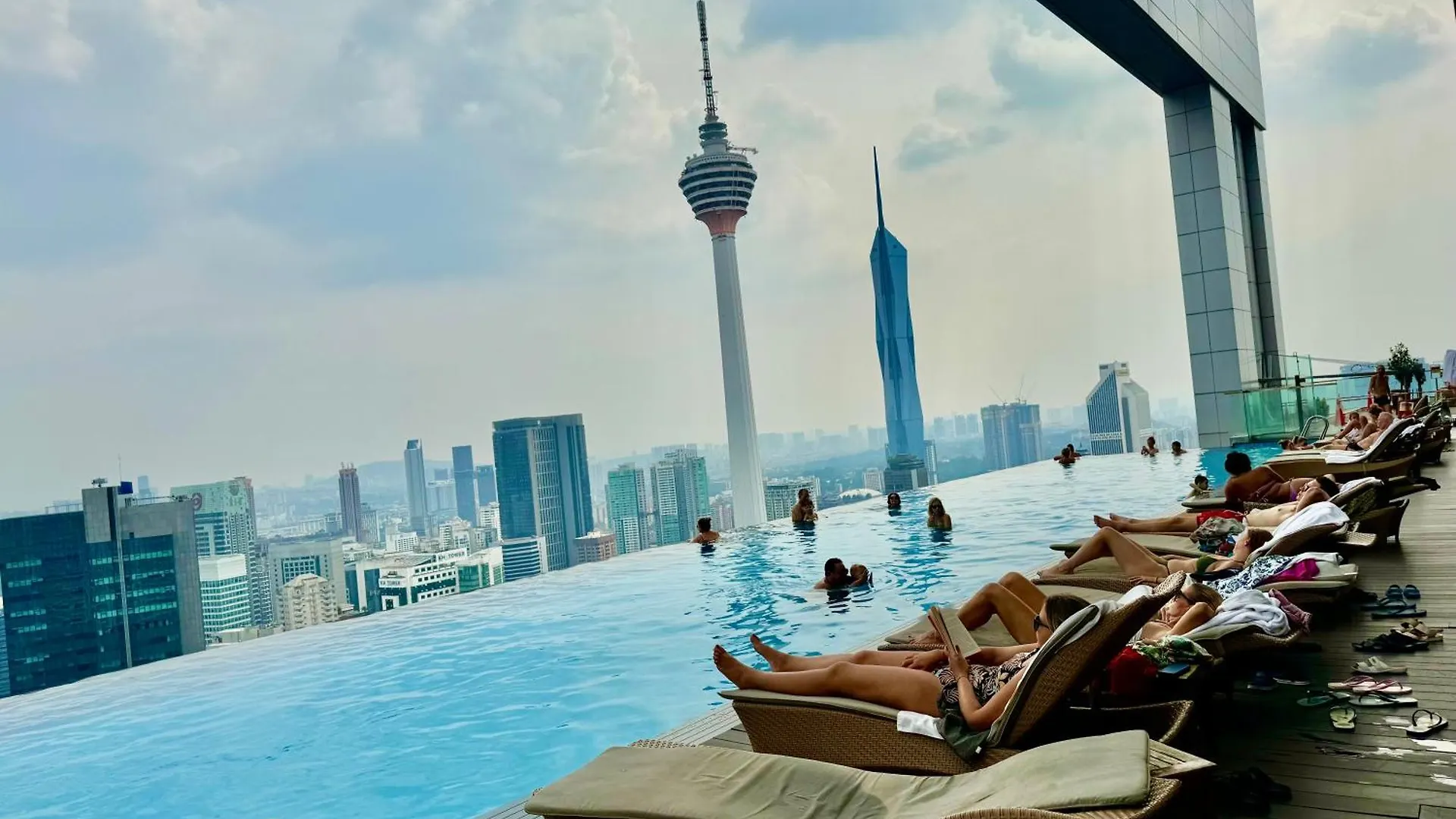 Platinum By Luxury Suites Kuala Lumpur
